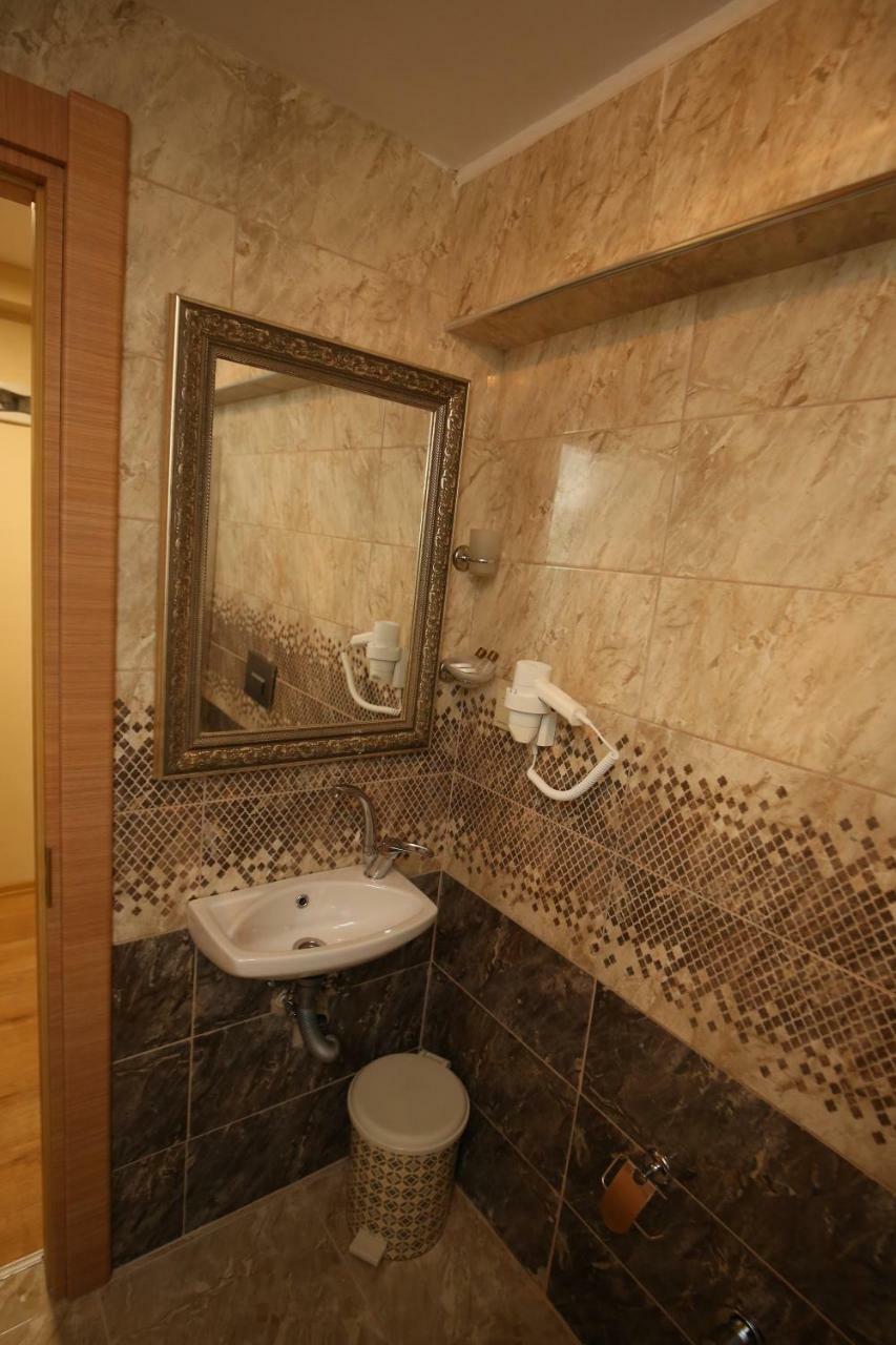 Yues Hotel Istanbul Exterior foto